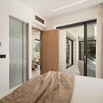 Iocaste - With Private Pool And Ev Station *