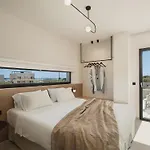 Iocaste - With Private Pool And Ev Station 빌라