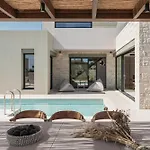Iocaste - With Private Pool And Ev Station *