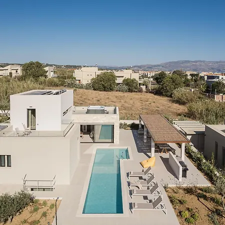 Вилла Iocaste - With Private Pool And Ev Station *