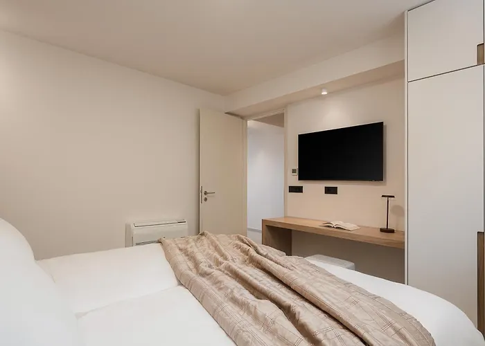 Iocaste - With Private Pool And Ev Station ヴィラ