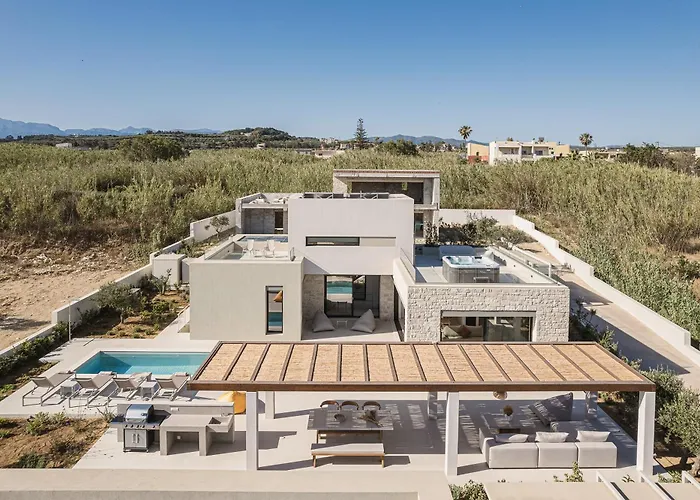 Iocaste - With Private Pool And Ev Station 别墅