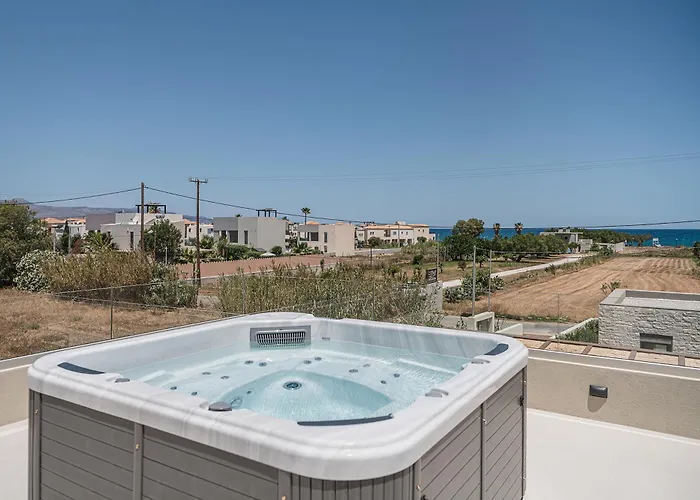 Iocaste - With Private Pool And Ev Station 干尼亞