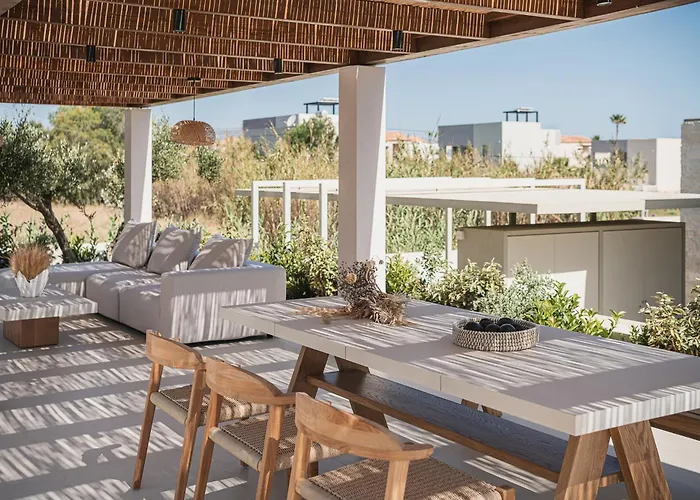 Iocaste - With Private Pool And Ev Station 别墅 干尼亞